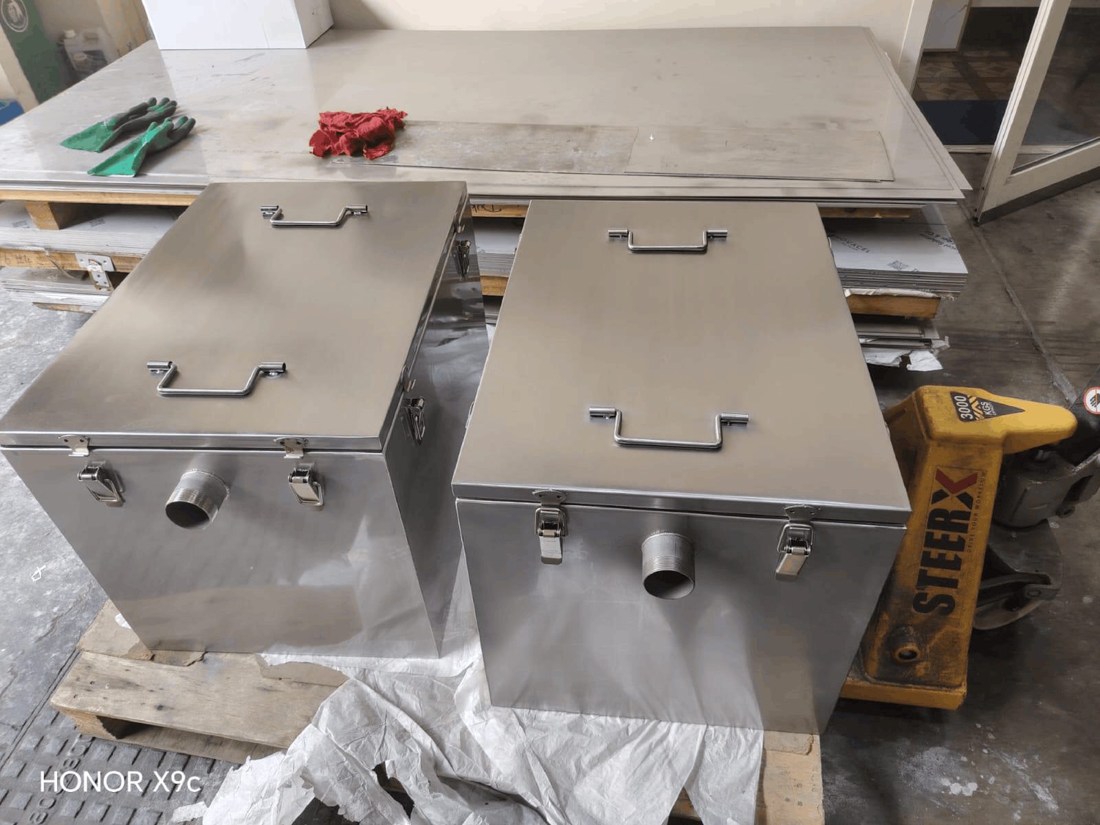 Stainless steel Grease Interceptor by Bin Bay